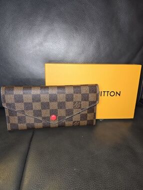Brown Checkered Trigold Wallet with Red Interior